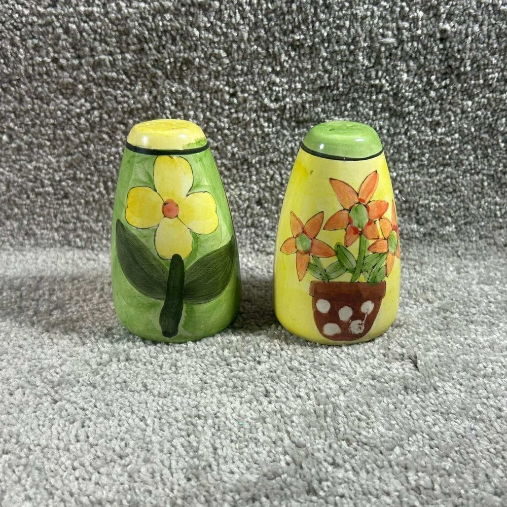Salt Pepper Shakers Floral Hand Painted Ceramic Set Green Yellow